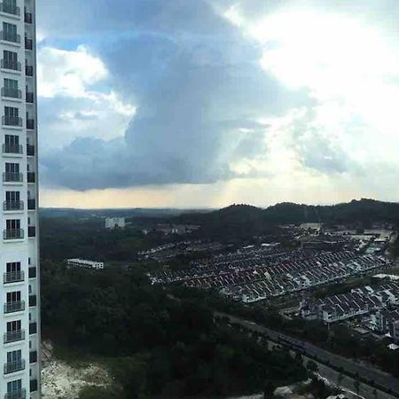 盛婷民宿a S&Thomez 2Bedrooms Mesamall Wifi Klia Usim Miu Inti Nu Nilai Extérieur photo