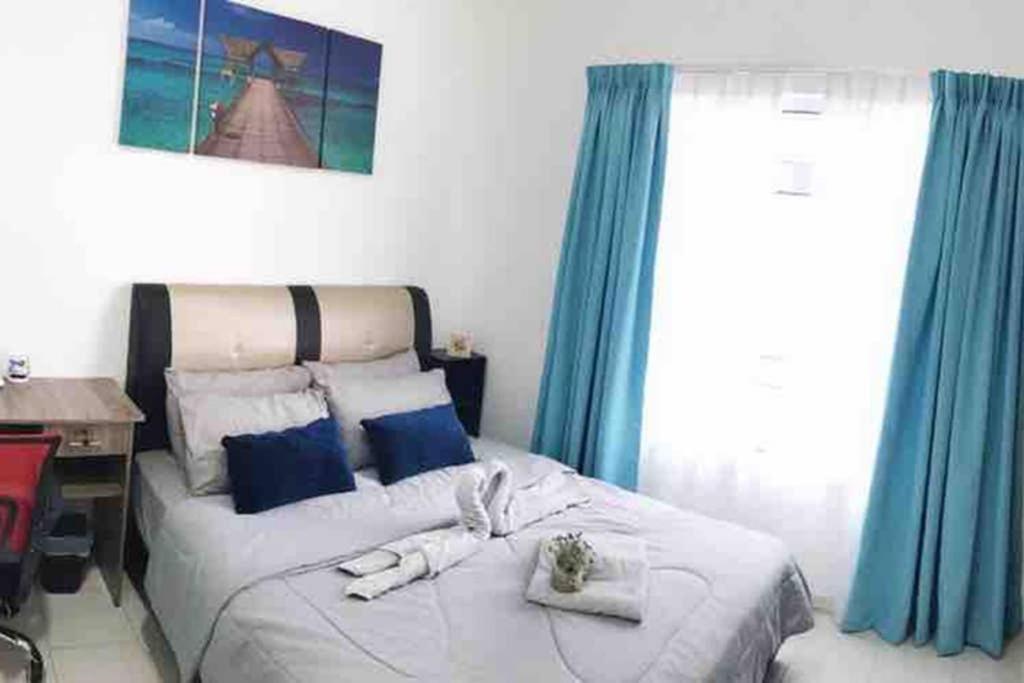 盛婷民宿a S&Thomez 2Bedrooms Mesamall Wifi Klia Usim Miu Inti Nu Nilai Extérieur photo