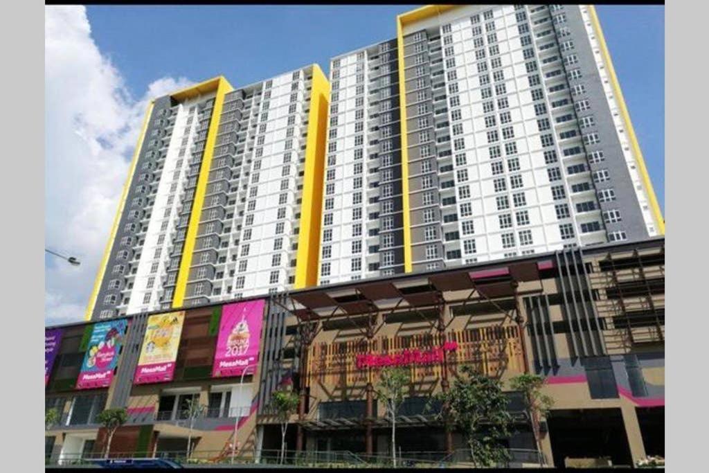 盛婷民宿a S&Thomez 2Bedrooms Mesamall Wifi Klia Usim Miu Inti Nu Nilai Extérieur photo