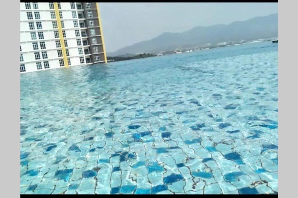 盛婷民宿a S&Thomez 2Bedrooms Mesamall Wifi Klia Usim Miu Inti Nu Nilai Extérieur photo