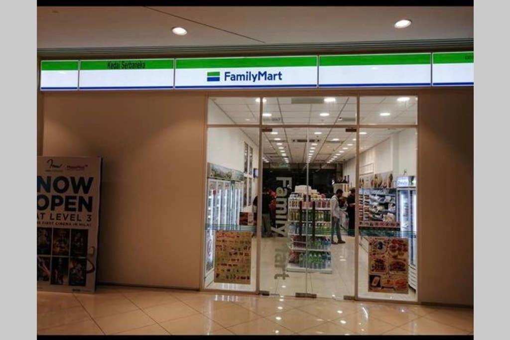 盛婷民宿a S&Thomez 2Bedrooms Mesamall Wifi Klia Usim Miu Inti Nu Nilai Extérieur photo