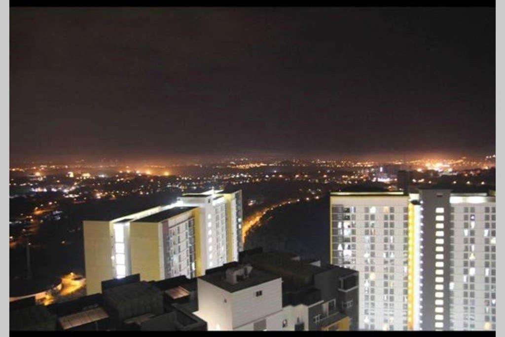 盛婷民宿a S&Thomez 2Bedrooms Mesamall Wifi Klia Usim Miu Inti Nu Nilai Extérieur photo