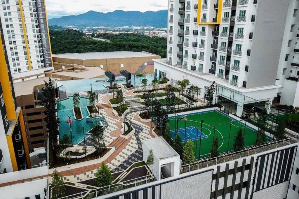 盛婷民宿a S&Thomez 2Bedrooms Mesamall Wifi Klia Usim Miu Inti Nu Nilai Extérieur photo